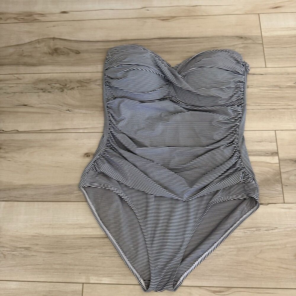 Anne Cole Women's Twist Front Ruched Padded Swim One Piece Swimsuit Size 16